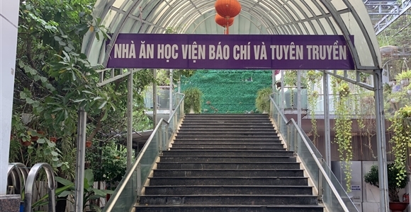 Nhà ăn Học viện Báo chí và Tuyên truyền đi vào hoạt động